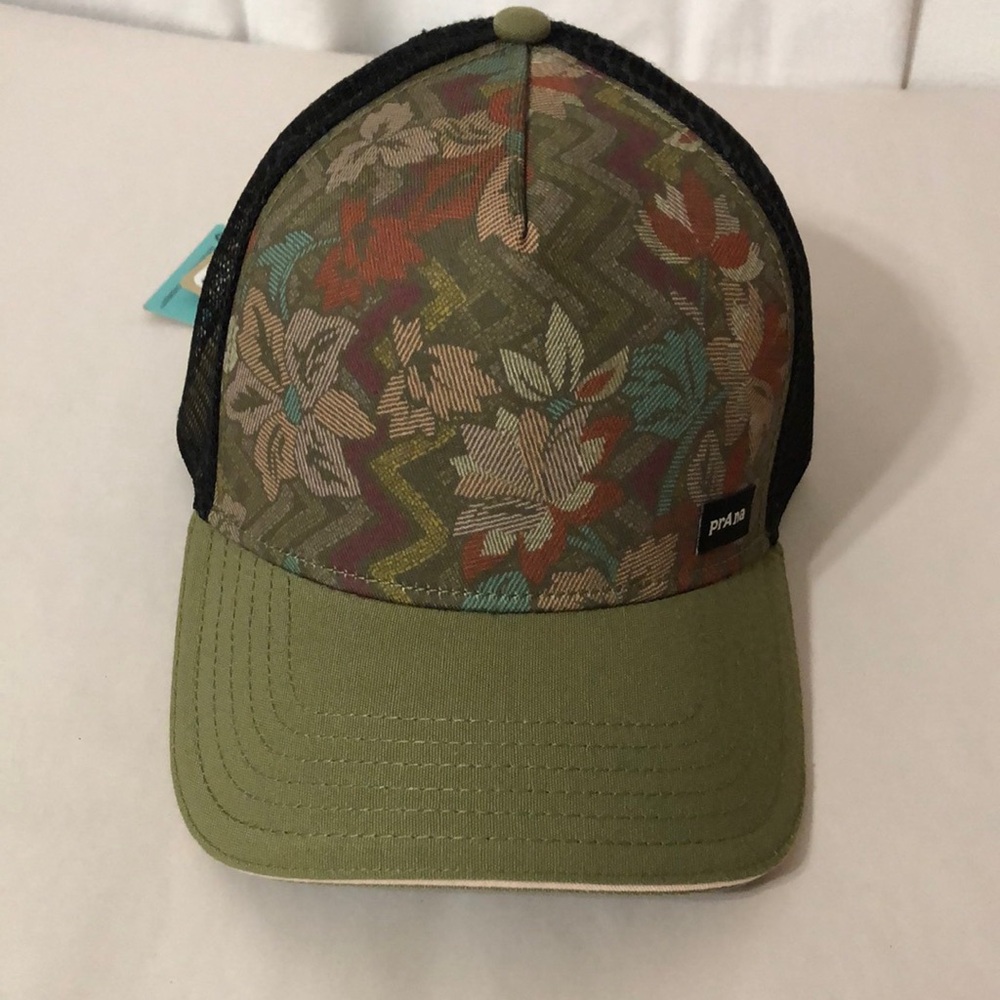 NWT Prana Cargo Green Horchata Floral Lower Pines Trucker Hat - Picture 2 of 9
